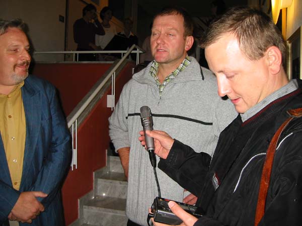 105-0504_IMG
